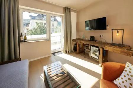 Zeltinger-Hof - Gasthaus des Rieslings - 97