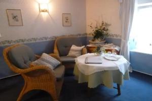 Alte Weinstuben Steinfelder Hof Garni Mini-hotel, Ellenz-Poltersdorf