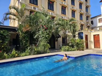 Golden Tulip Stone Town Boutique - 35