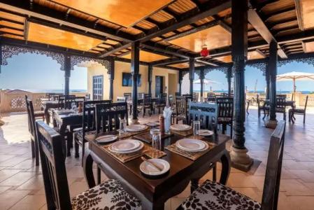 Golden Tulip Stone Town Boutique - 28