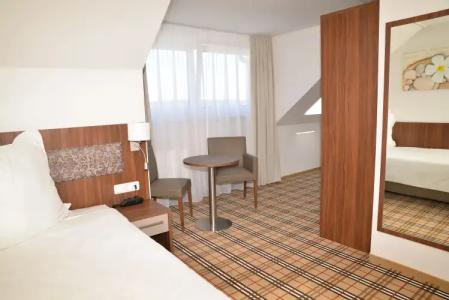 Anor & Conference Center Frankfurt Airport - 3