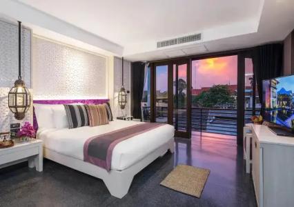 U Chiang Mai - 1
