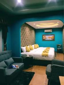 Victoria Nimman - 97