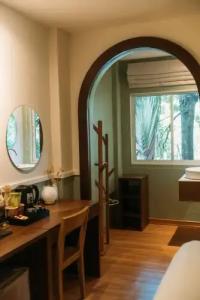 Victoria Nimman - 47