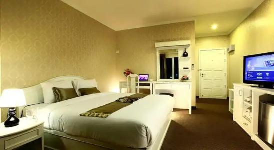 Victoria Nimman - 65