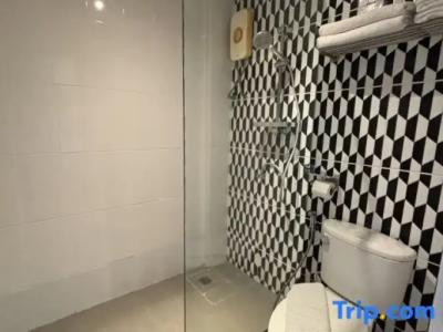 Victoria Nimman - 39