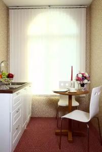 Victoria Nimman - 82