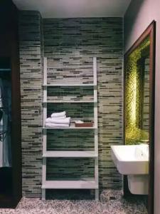 Victoria Nimman - 96