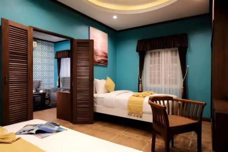 Victoria Nimman - 23