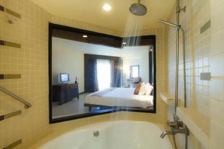 Novotel Chumphon Beach Resort And Golf - 40