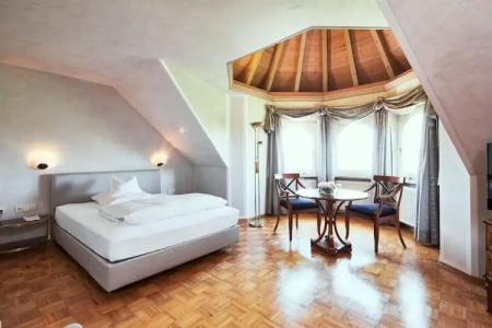 Reck's-Restaurant - 2