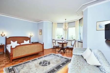 Reck's-Restaurant - 42