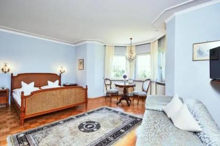 Reck's-Restaurant - 49