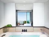 Executive Suite with balcony and with sea view