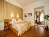 Triple Suite