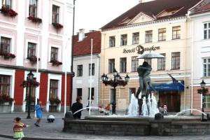 Draakon Hotel, Tartu