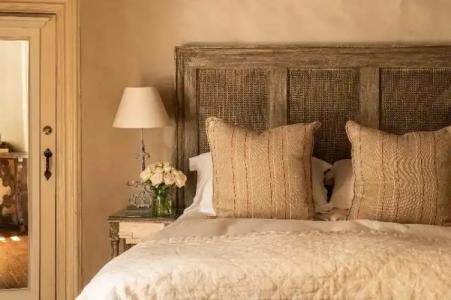 Schlössle - The Leadings of the World - 80