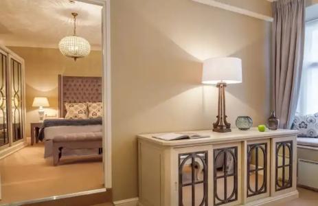 Schlössle - The Leadings of the World - 101