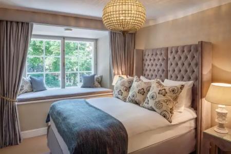 Schlössle - The Leadings of the World - 3