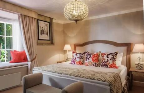 Schlössle - The Leadings of the World - 58