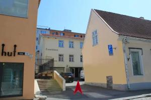 Taanilinna Hotell, Tallinn