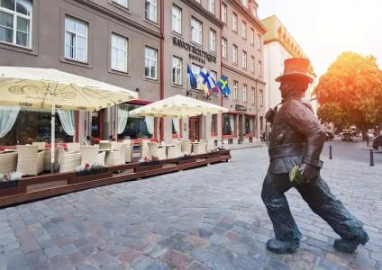 Rixwell Collection Savoy Boutique - 48