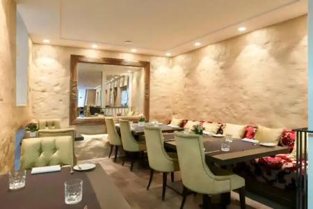 Rixwell Collection Savoy Boutique - 45