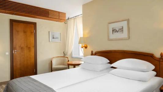 Rixwell Collection Savoy Boutique - 15