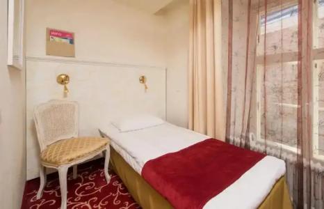 Меритон Олд Тaун Гарден - 36