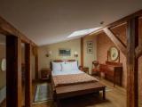 Superior Cottage