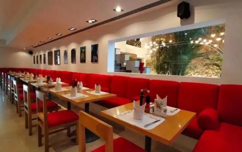 Camel Dive Club & - Boutique - 12