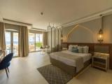Executive Swim Up Suite with sea view