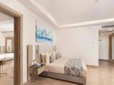 Deluxe Large Family room with garden view