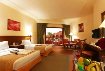 Charmillion Gardens Aquapark - 130