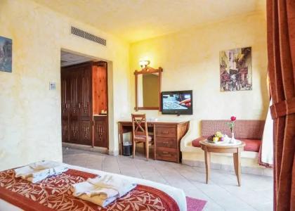 Charmillion Sea Life Resort - 74