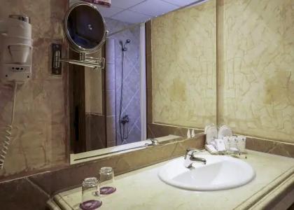 Charmillion Sea Life Resort - 85