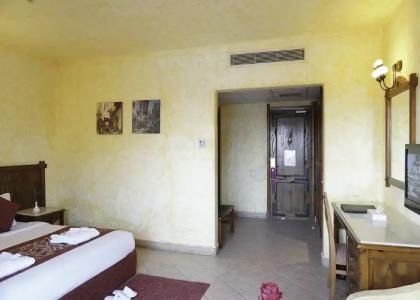 Charmillion Sea Life Resort - 76