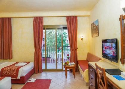 Charmillion Sea Life Resort - 69