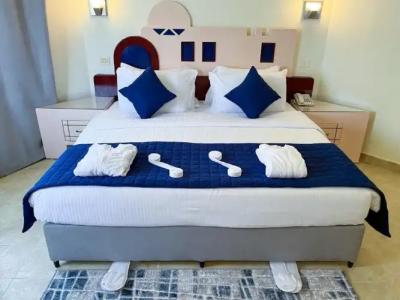 Nubian Island, Families and Couples only - 111