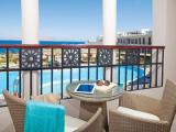 Executive Posh Club Suite with sea view