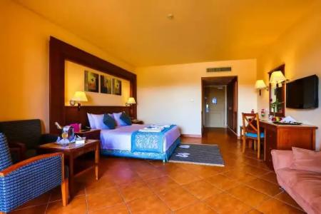 Charmillion Club Aquapark - 57