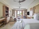Premier Double room with island view
