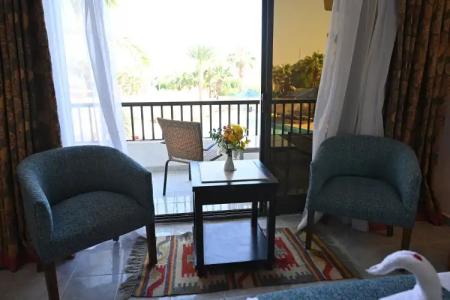 Turquoise Beach - 114