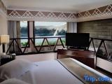 Double Duplex Suite with garden view
