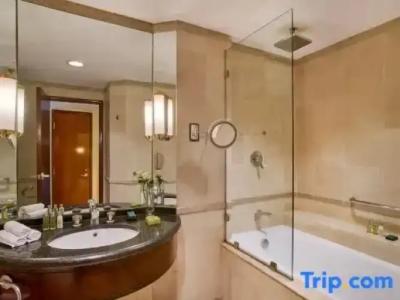 Grand Nile Tower - 15