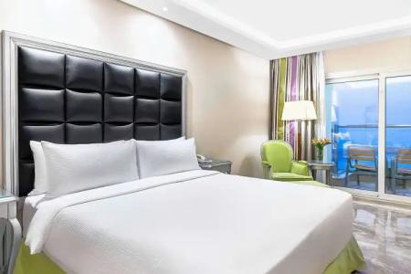 Hilton Alexandria Corniche - 100