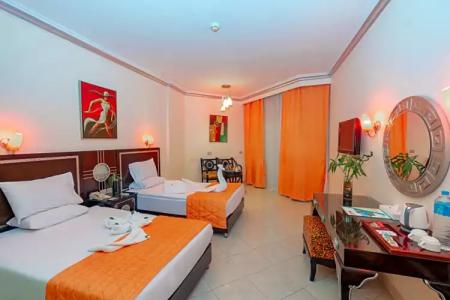 Sphinx Aqua Park Beach Resort - 100