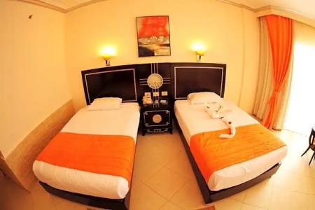 Sphinx Aqua Park Beach Resort - 125