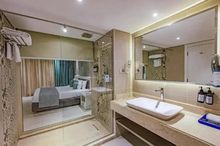 Sunrise Garden Beach Resort - 127