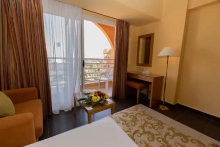 Golden Beach Resort - 38